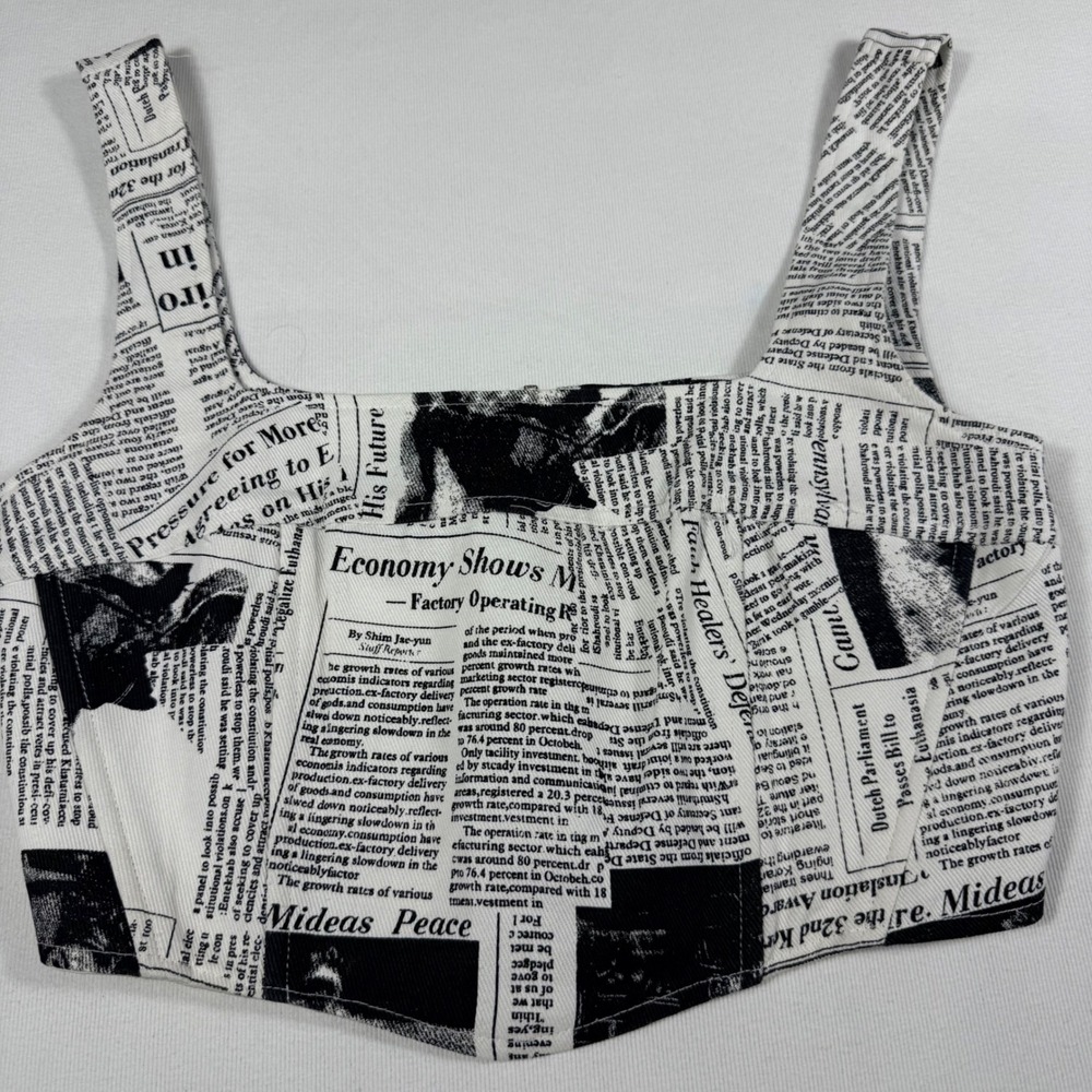 et clet Newspaper Print Corset Top Small Black White Zip Back Sleeveless Crop